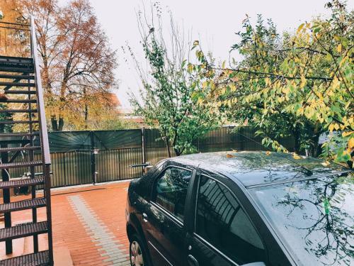 Hostal Apulum Gardens