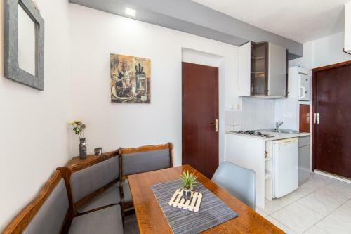 Hostal Apartmani ?ime