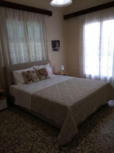 Apartamento Paraskevi's House