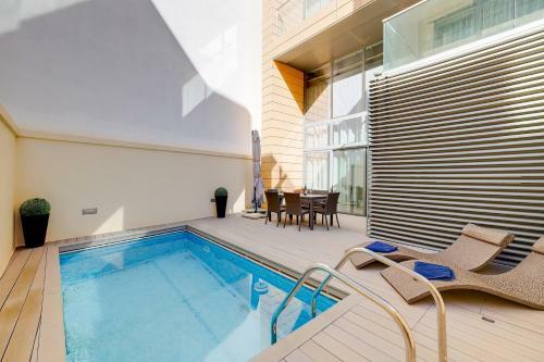 Duplex Luxury Apartment In Portomaso With Pool