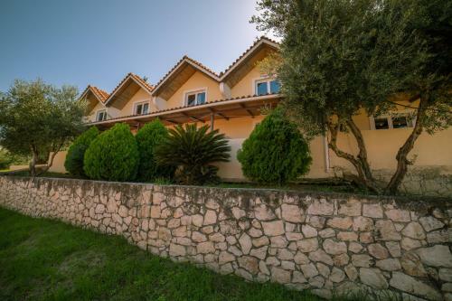 All In Krinas Apart-hotel