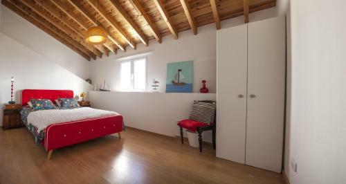 �gua de Alto Main House