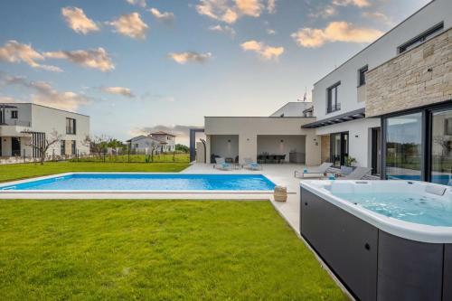Beautiful Villa Luna