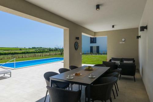 Beautiful Villa Luna