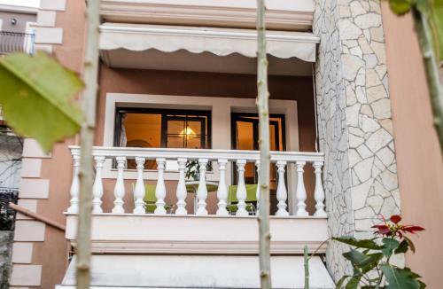 Kefalos Quiet Apartment In Argostoli