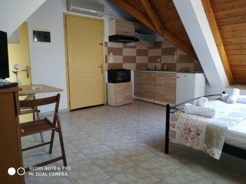 Apartments Onar