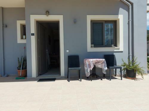 Ta Didymakia Apartments.