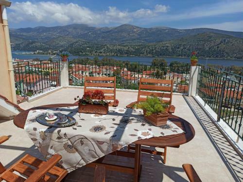 Nefeli Seaview Apartment