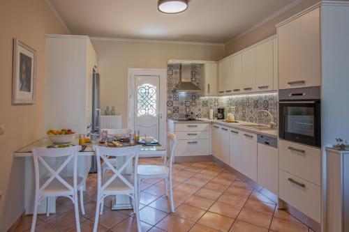 Dina Apartment Argostoli 1