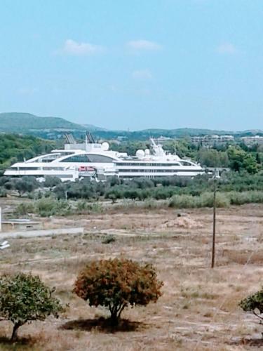 Studio Poseidonia Apartment 100sqm Corinth Canal