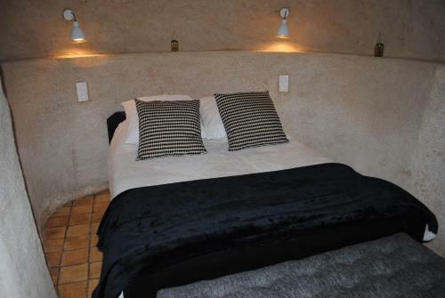 Gite " Le Troglo Des 3 Ch�teaux "