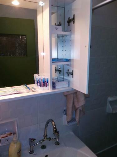 Posada Central Guest Room