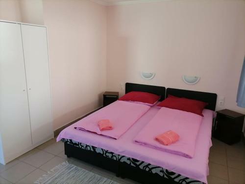 Cserke Gy�ngye Apartman