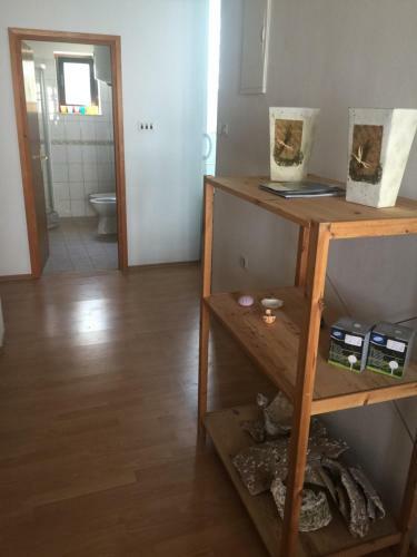 Quiet Apartment For Gourmets