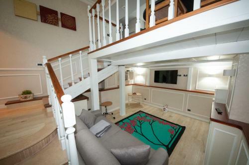 Daniela House 3