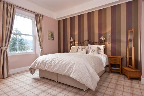 Hostal Bowness Bay Suites