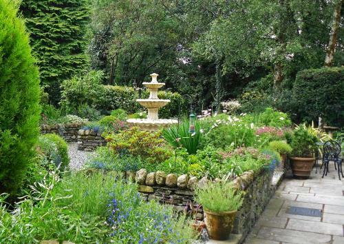 Bed & Breakfast Storrs Gate House