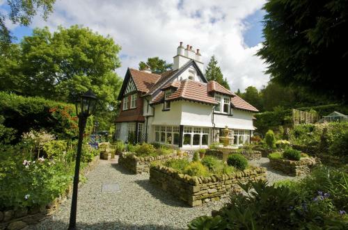 Bed & Breakfast Storrs Gate House