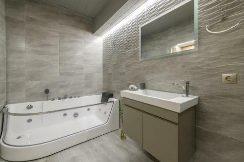 Athina House Spa & Hammam