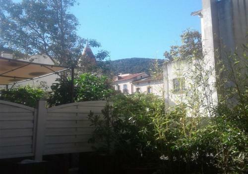 Apartamentos Agr�able Studio Avec Terrasse