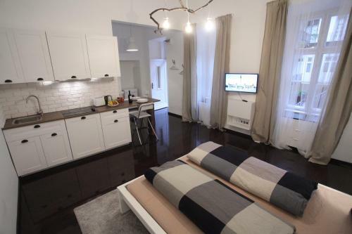 D.five Timber Town Apartment