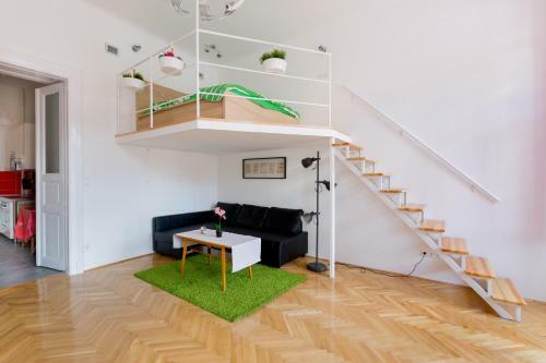 Next Stop Apartment