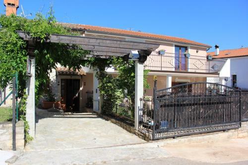 Apartamento Kuca Za Odmor Luna
