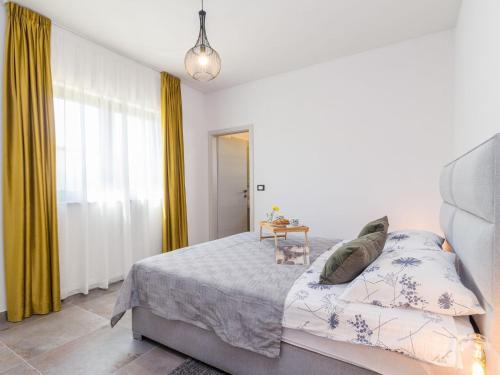 Holiday Home IV
