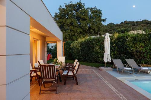 Villa Gold