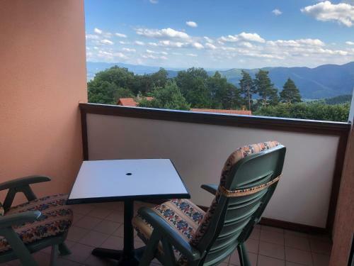 Apartamento Trois-�pis
