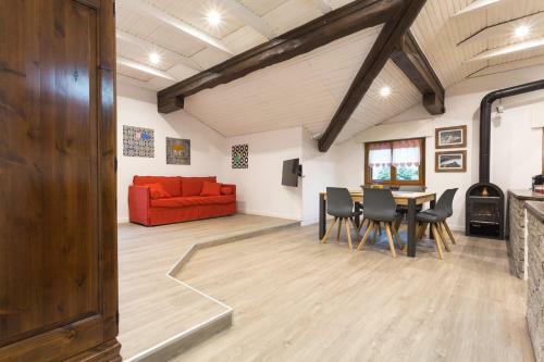 Lo Sherpa Holiday Home
