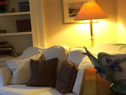 Hostal Dalshian House