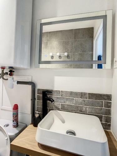 Apartamento Studio Hyper Centre Gare Amiens Wifi 2 Pers