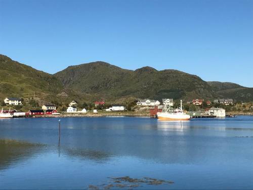 Ballstad Brygge Rorbu
