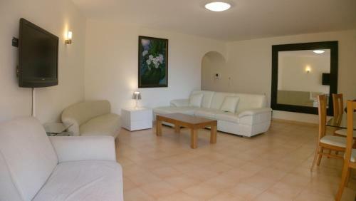 Apartamento Estrela Da Luz 1 Bedroom Apt Pool And Sea Views