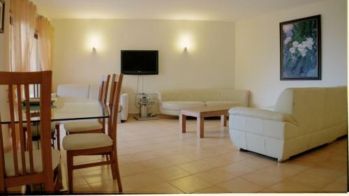 Apartamento Estrela Da Luz 1 Bedroom Apt Pool And Sea Views