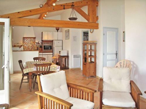 Le Logis, Charmant G�te Proven�al