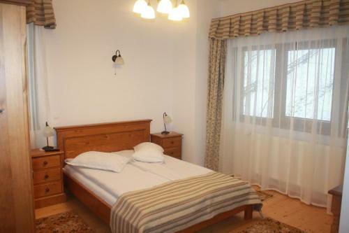 Hostal Arnica Montana