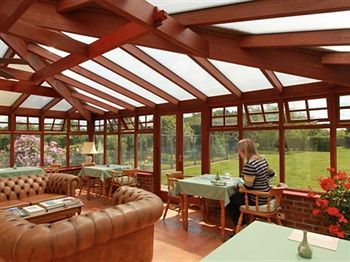 Bed & Breakfast Pointers Guest House