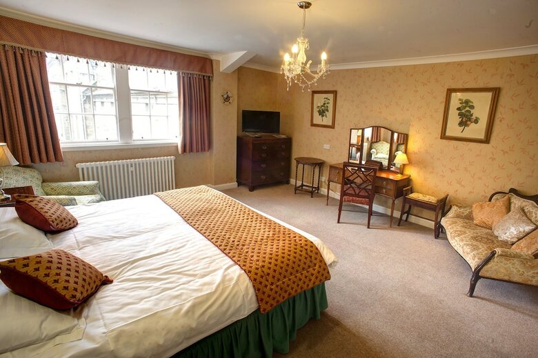 Ednam House Hotel