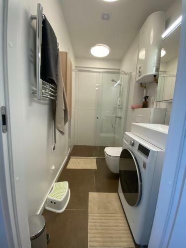 Lagoonview Apartment At Kalno Namai