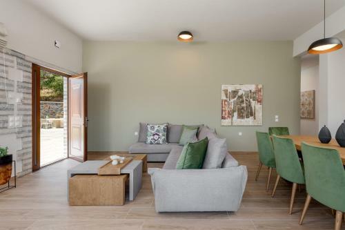 Aloni Villa, An Awe-inspiring Retreat!