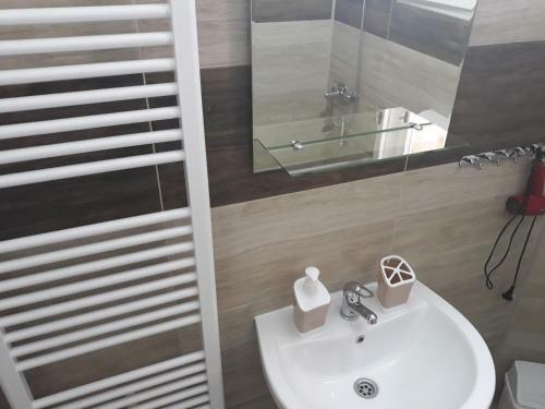 Haus Apartman Zaje?ar M&l