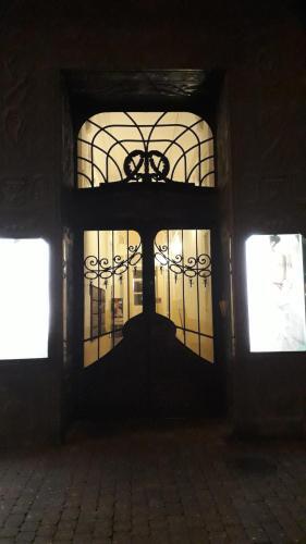 Hostal Piac Utcai Apartman 2