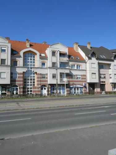 M�rti 3 Bedroom Apartment