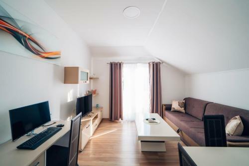Hostal Sun Haven Luxury Apartments