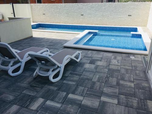 Apartamentos Villa ?u?anj 1