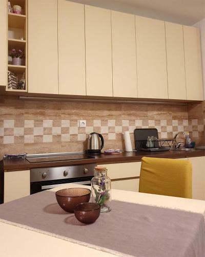 Lilac Apartment
