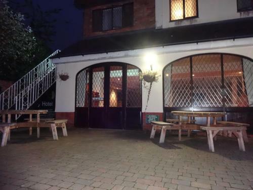 The County Hotel