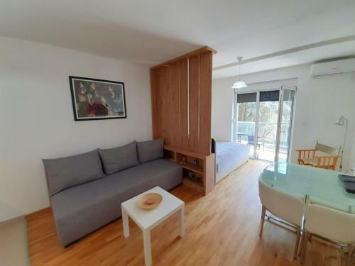 Axa Apartman